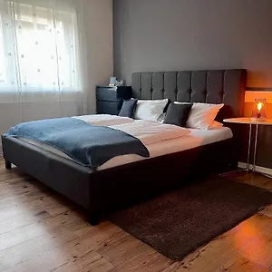 Apartment Gemuetlicher In Stadtnaehe